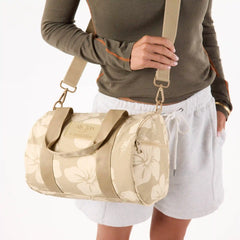 Keep It Light Stubby Duffle | Hana Hou